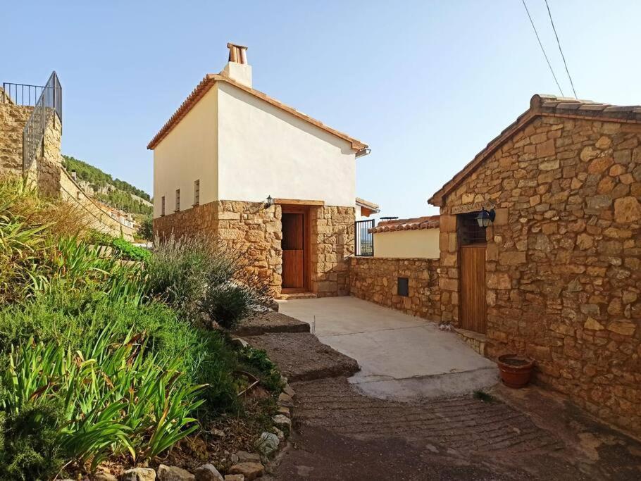 Apartmán Loftelito En Alpuente Exteriér fotografie